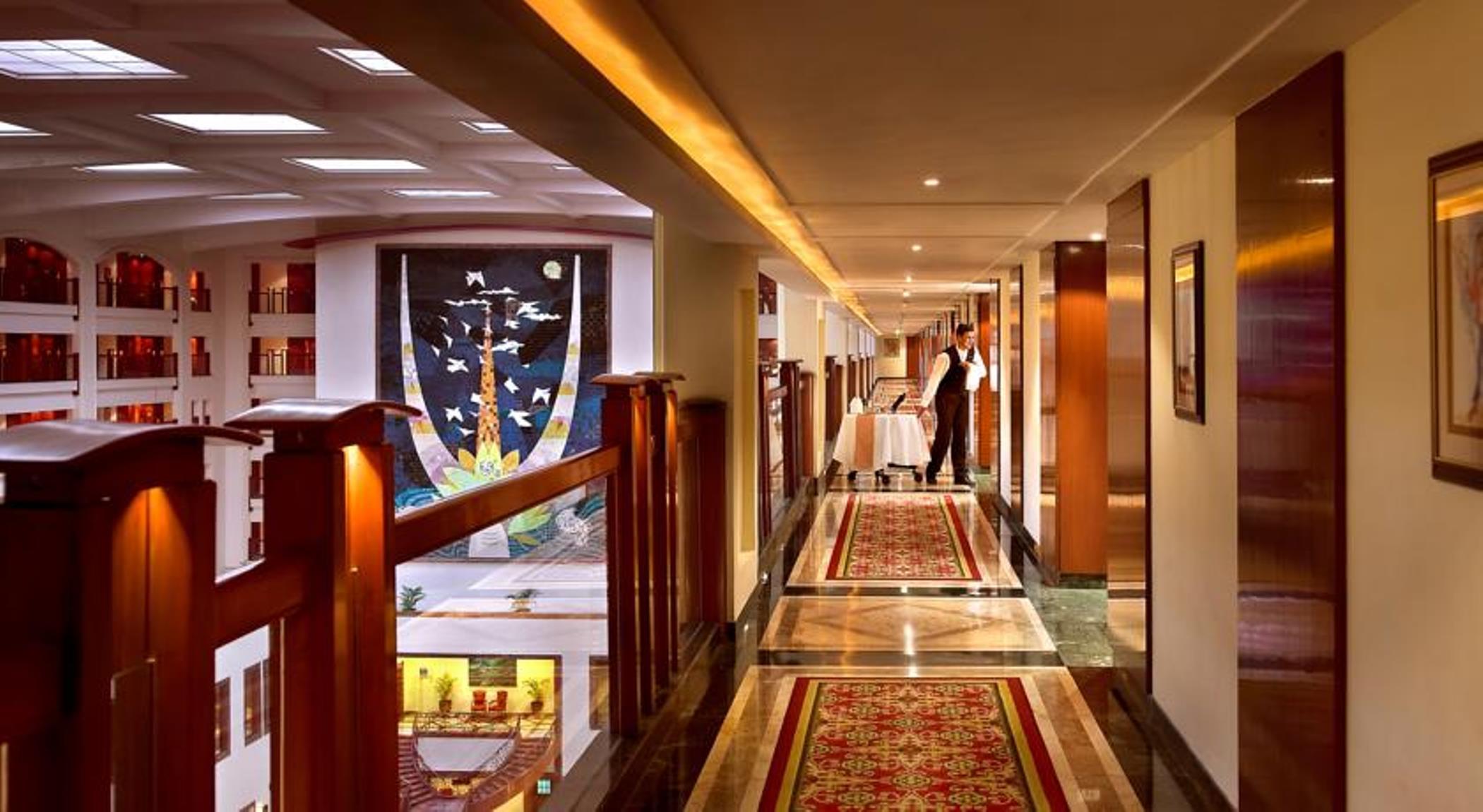 فندق ذا لاليت مومباي المظهر الخارجي الصورة Interior of the hotel