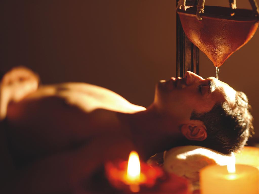 فندق ذا لاليت مومباي المظهر الخارجي الصورة Ayurvedic treatment