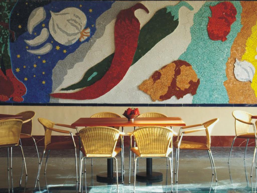فندق ذا لاليت مومباي المظهر الخارجي الصورة Interior of a Chipotle restaurant